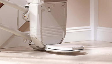 stairlift model footrest with antislip material